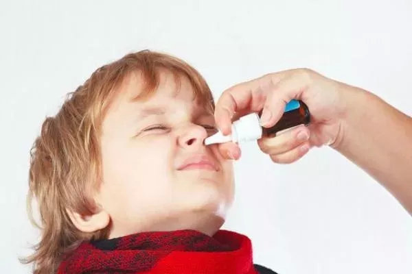 过敏性鼻炎鼻塞偏方_治疗宝宝感冒鼻塞偏方_治疗鼻塞的偏方
