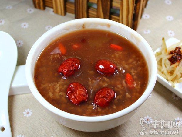 推荐几款补气血偏方 补气血的豆类偏方_调脾胃补气血的偏方_女性补气血的偏方