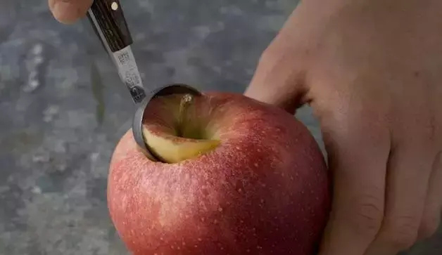 苹果怎么吃_苹果吃多了有害处吗_苹果吃了对身体有什么好处