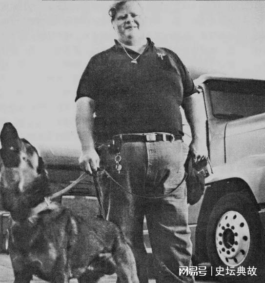 1998年美国女人深夜被杂交犬折磨死后男友报警,兽医:狗不是凶手 杂交狗是不是土狗_杂交狗_杂交狗聪明还是纯种狗聪明