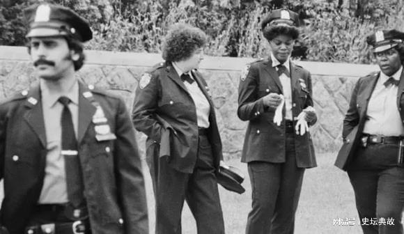 1998年美国女人深夜被杂交犬折磨死后男友报警,兽医:狗不是凶手 杂交狗聪明还是纯种狗聪明_杂交狗_杂交狗是不是土狗