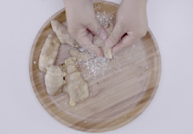 白醋能泡生姜能祛斑吗_用生姜去雀斑怎样去_生姜能去老年斑吗