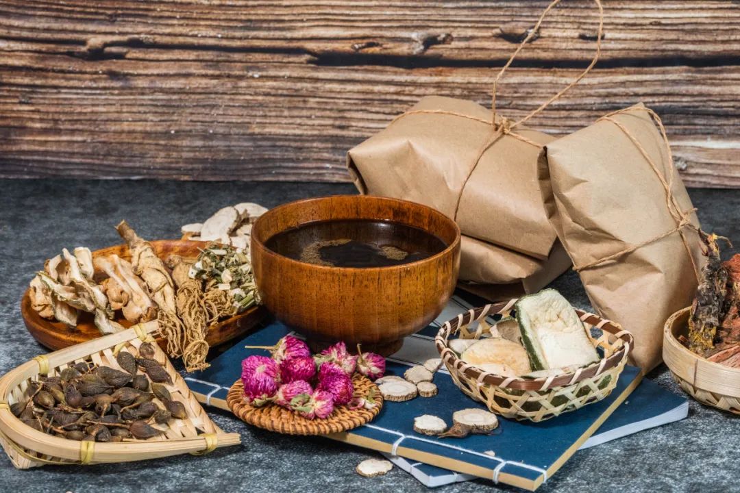 头痛偏治窍门有哪些_治偏头痛窍门_头痛偏方大全