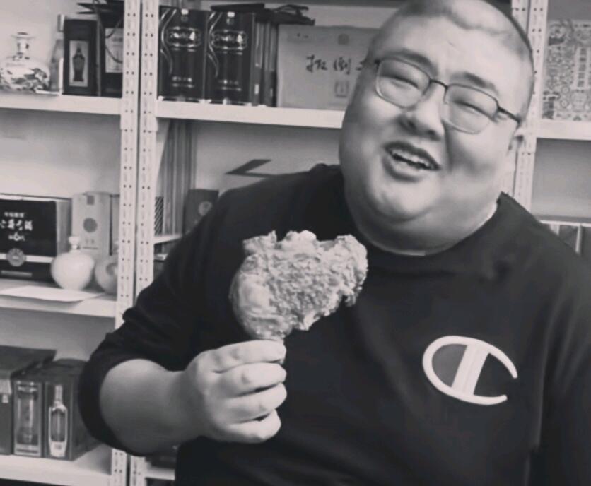 食量_食量最大的动物_食量突然变小吃一点就撑