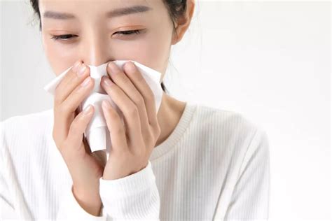 儿童鼻炎流鼻涕的治疗方法