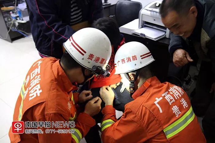 小鸡男孩韩国绘本_男孩的小鸡_小鸡男孩英文